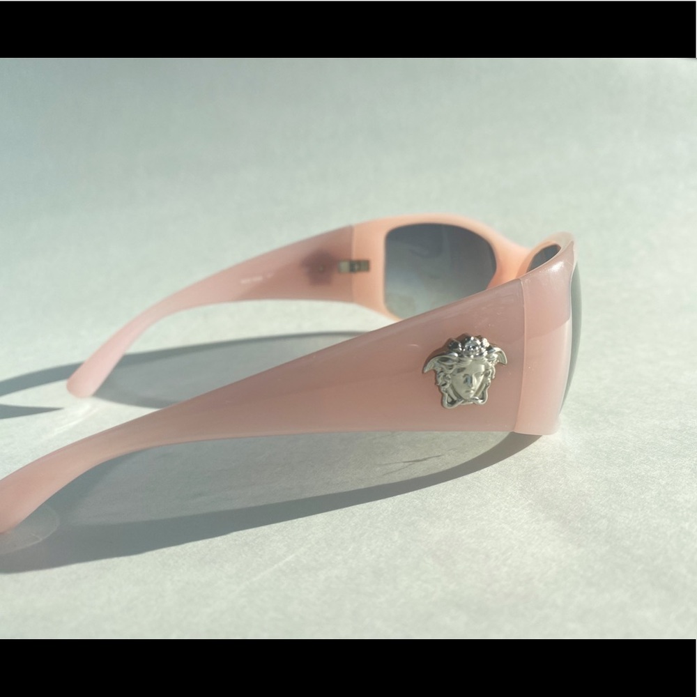 Vintage pink Versace Sunglasses. Early 2000 design